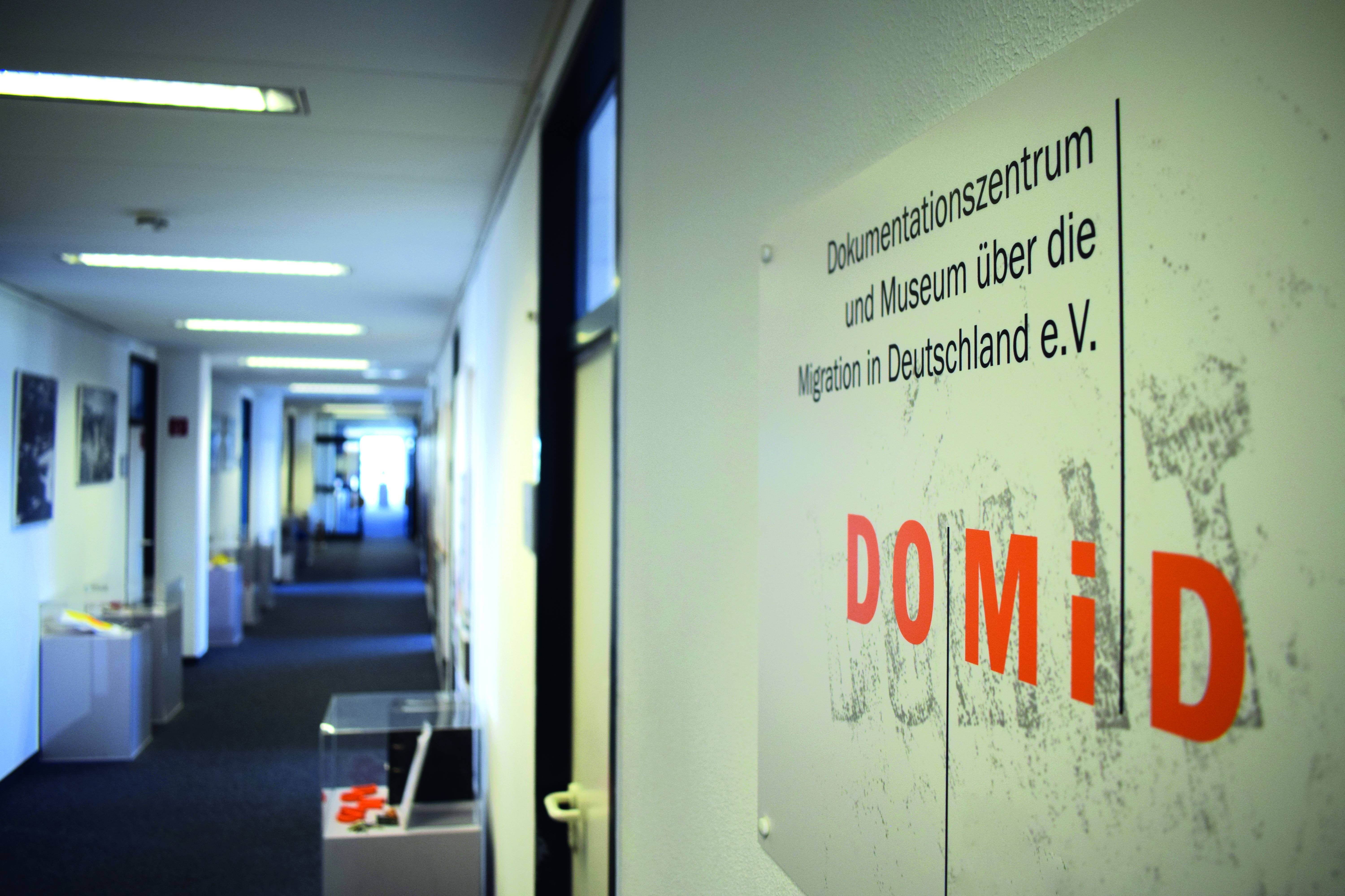 The DOMiD office is in the same building as the district town hall in Köln-Ehrenfeld. Since 2009 offices, depots and magazines of the non-profit association have been situated here. Photo: DOMiD Archive, Cologne