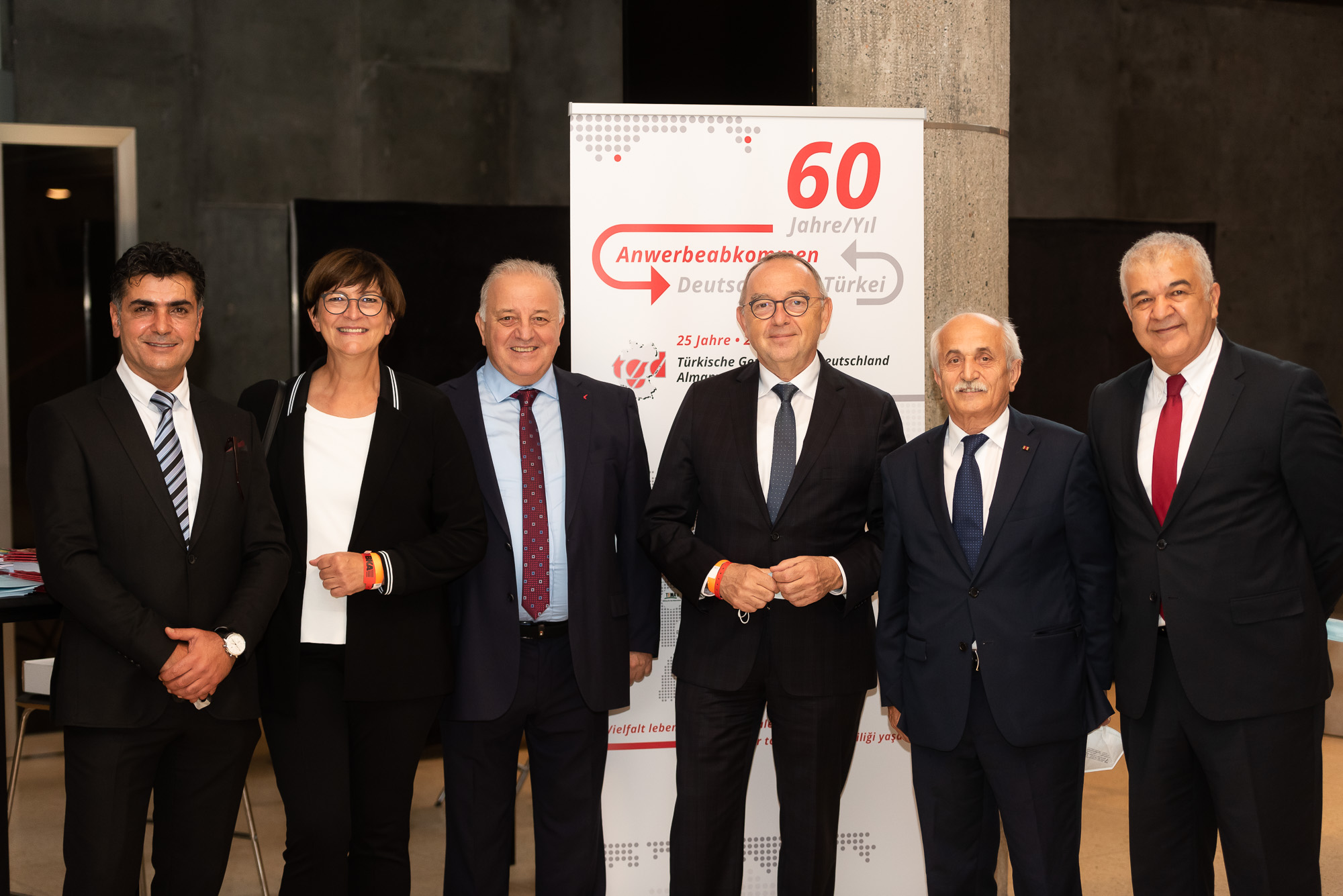 The TGD also celebrated the association's 25th anniversary that evening and received a visit from SPD chairwomen Saskia Esken and Norbert-Walter Borjans. Photo: Andreas Schwarz
